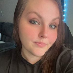 Meet your Posher, Candace